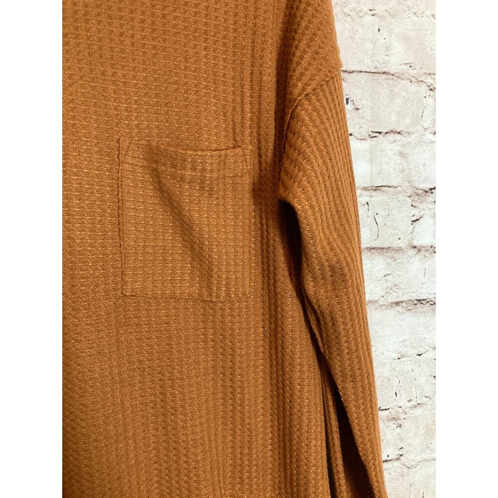 New In Lagenlook Top Womens Medium Rust Brown Waffle Ruffle Hem Thermal Boho - Picture 2 of 12